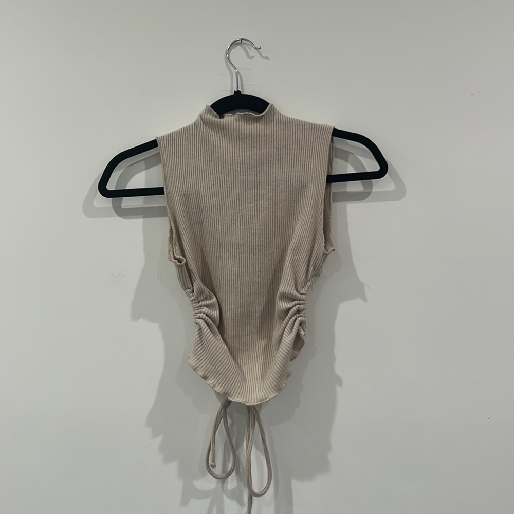Beige backless crop top